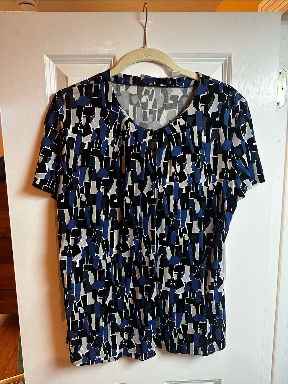 Boss Short Sleeve Abstract Print Top - Blue Black White